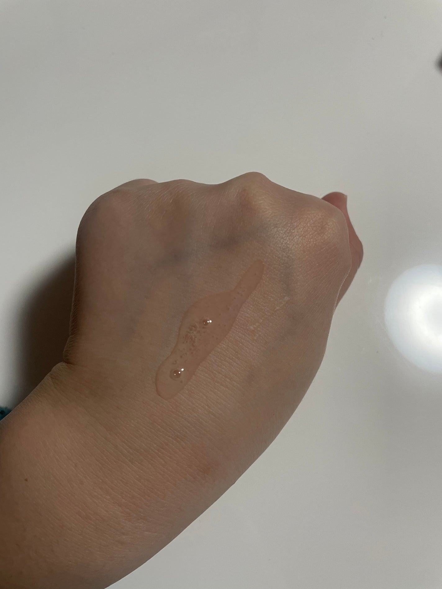 a m i on LIPS 「アピュー テトラソーム CICAシリーズを使用してみました🤍左..」(3枚目)