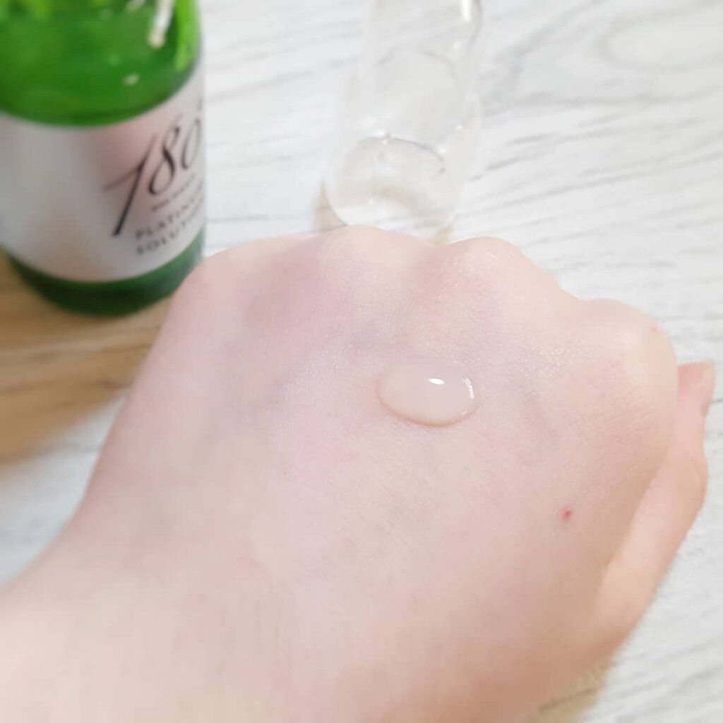 プラチナソリューション/180°(ワンエイティ)/美容液を使ったクチコミ（3枚目）