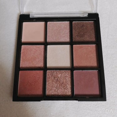 UR GLAM　BLOOMING EYE COLOR PALETTE/U R GLAM/アイシャドウパレットを使ったクチコミ（4枚目）