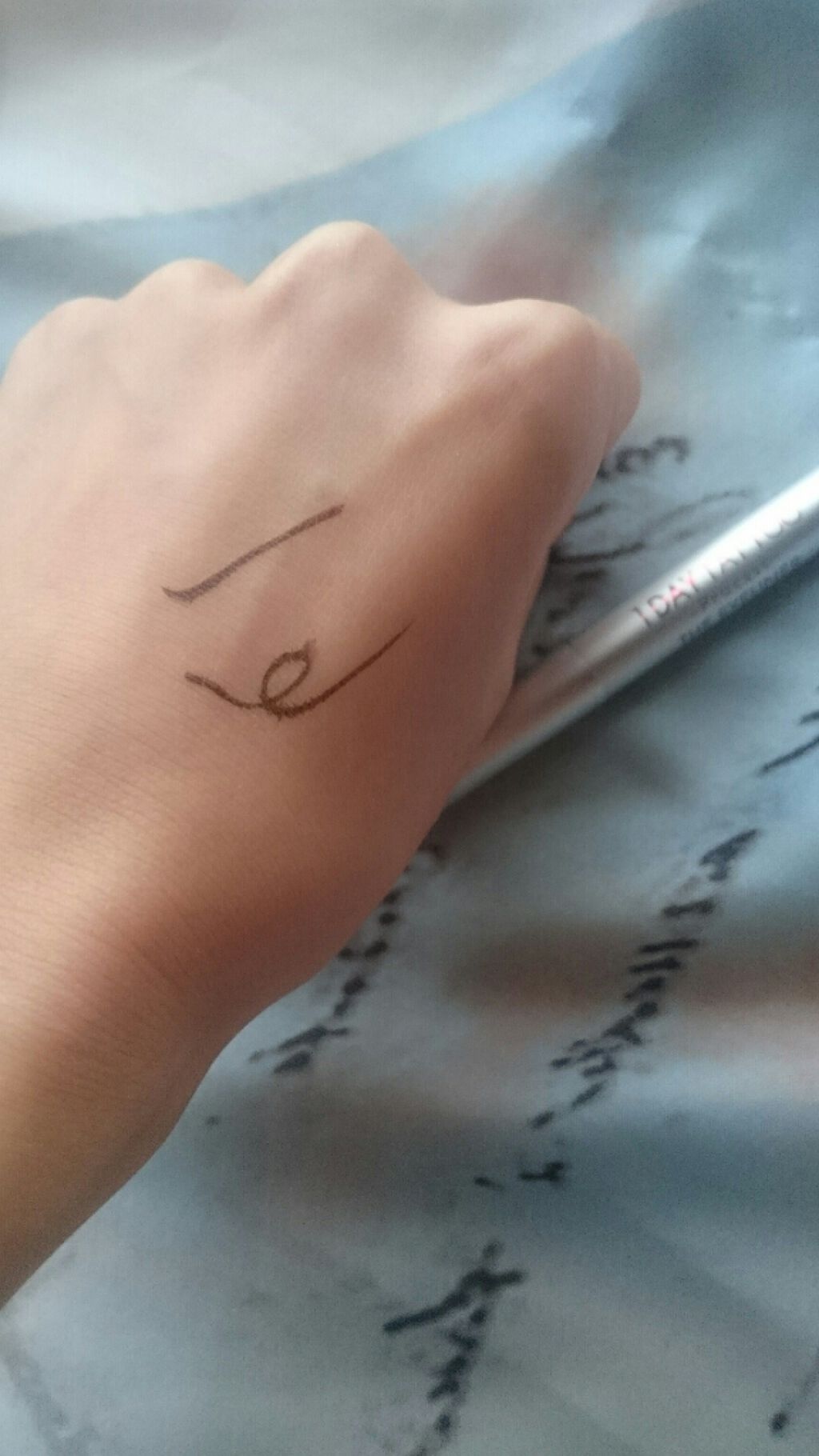 1DAY TATTOO プロキャスト ザ・アイライナー/K-パレット/リキッドアイライナーを使ったクチコミ(3枚目)