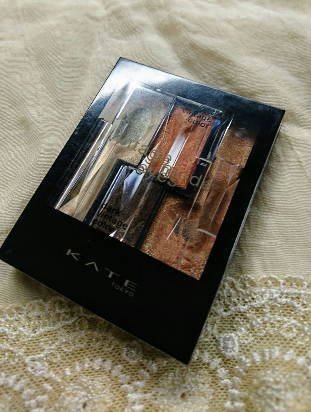 ヴィンテージモードアイズ/KATE/アイシャドウパレットを使ったクチコミ(3枚目)