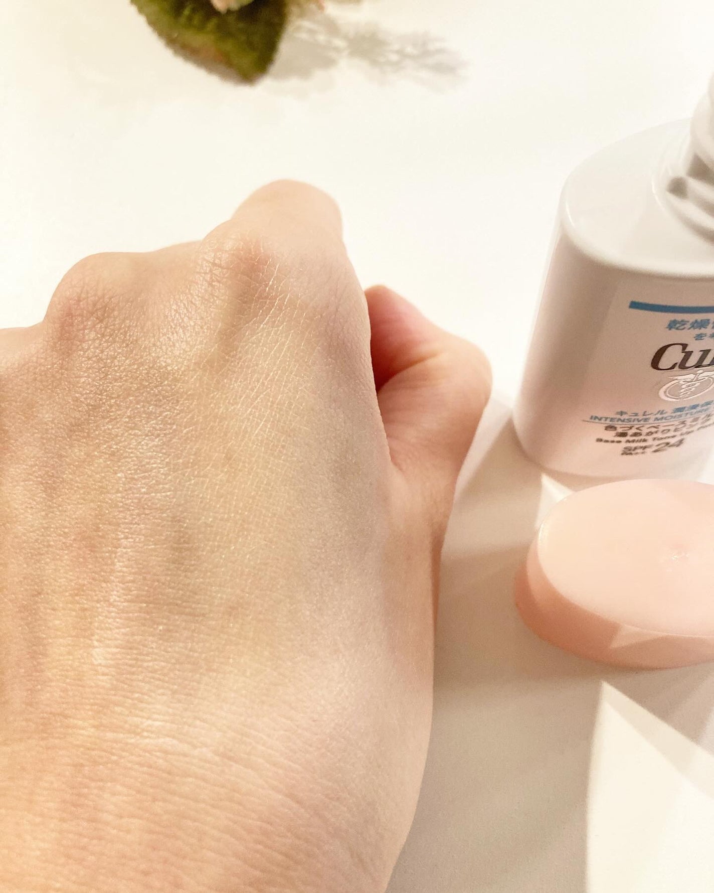 キュレル 潤浸保湿 色づくベースミルク 湯あがりピンク/キュレル/化粧下地を使ったクチコミ(4枚目)