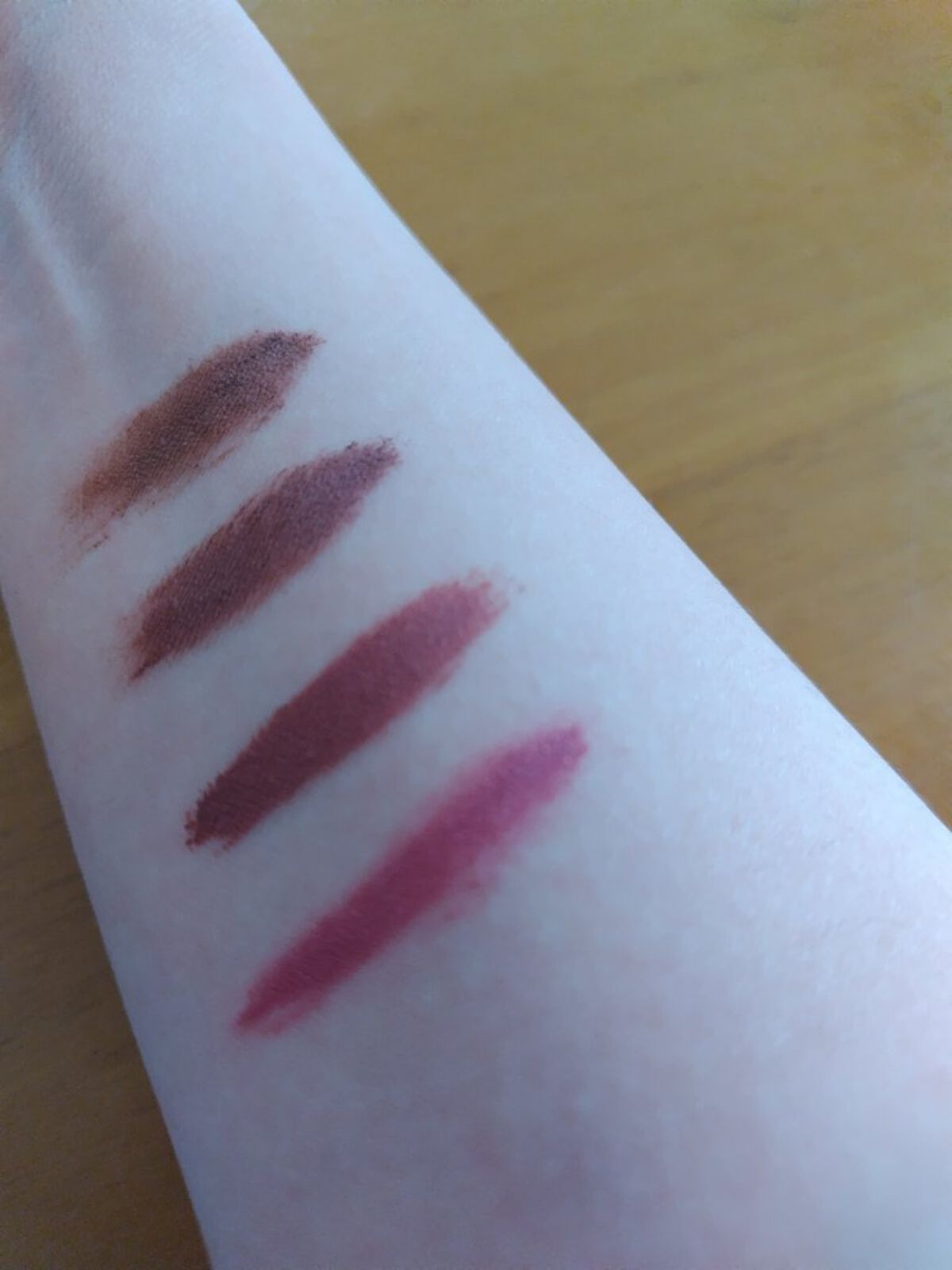 ジルスチュアート ムースブロウマスカラ 11 soft lilac/JILL STUART/眉マスカラを使ったクチコミ（1枚目）