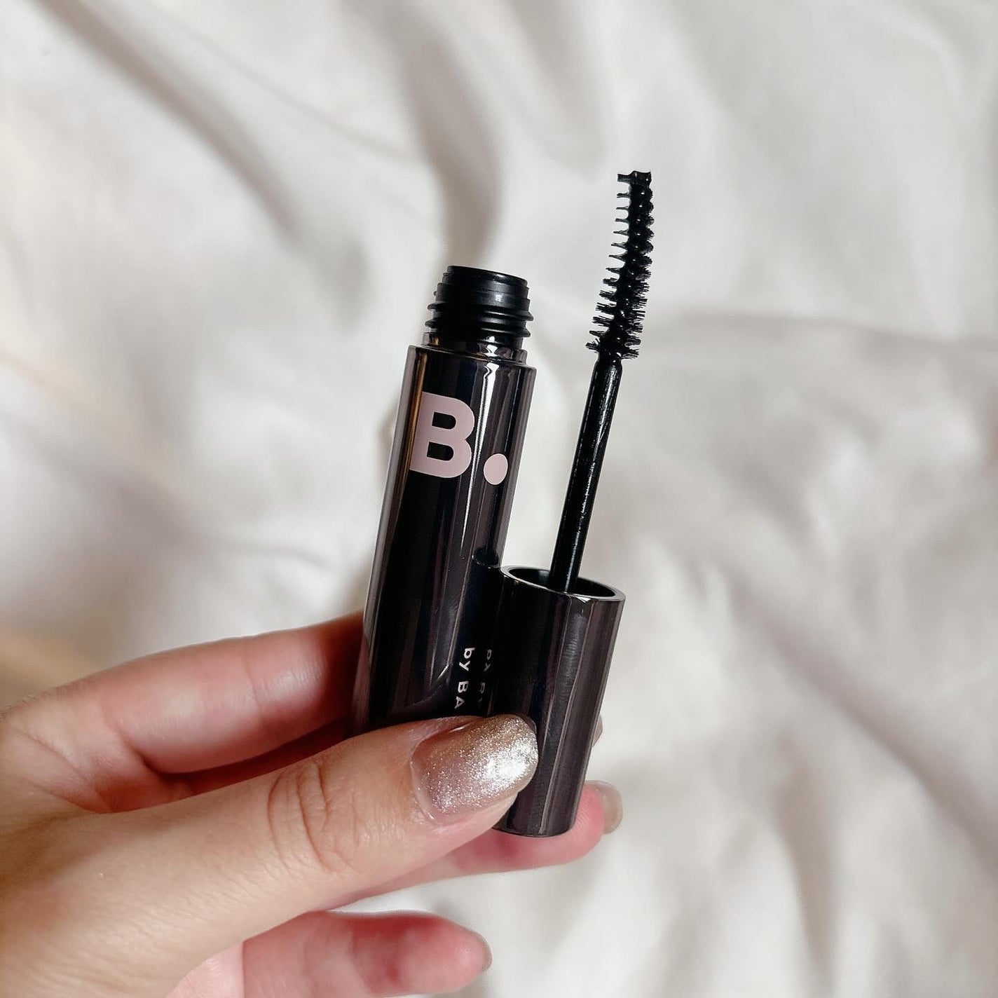 透明ちゃん@LIPSパートナー🤍 on LIPS 「バニラコの新商品アイラッシュトリートメントブラックセラム👀⭐️..」(2枚目)