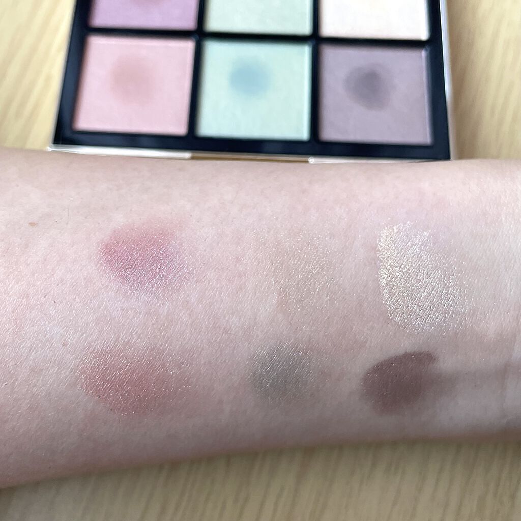 アイデザイナー 08 Shimmering Dress/SNIDEL BEAUTY/アイシャドウパレットを使ったクチコミ（3枚目）