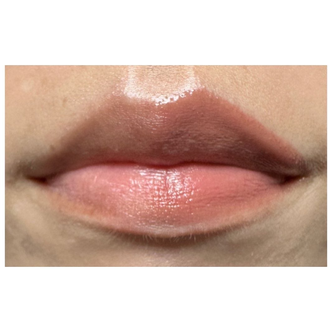 ボンディンググロウリップスティック/Laka/口紅を使ったクチコミ(2枚目)