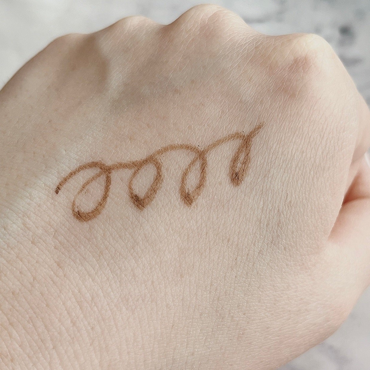 「密着アイライナー」極細クリームペンシル/デジャヴュ/ペンシルアイライナーを使ったクチコミ(5枚目)