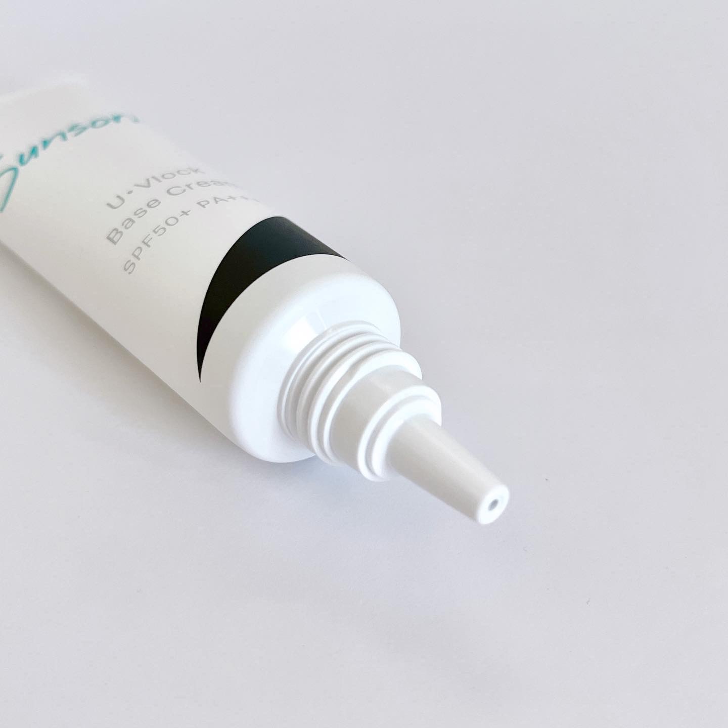 U・Vlockベースクリーム/サンソリット/化粧下地を使ったクチコミ（3枚目）