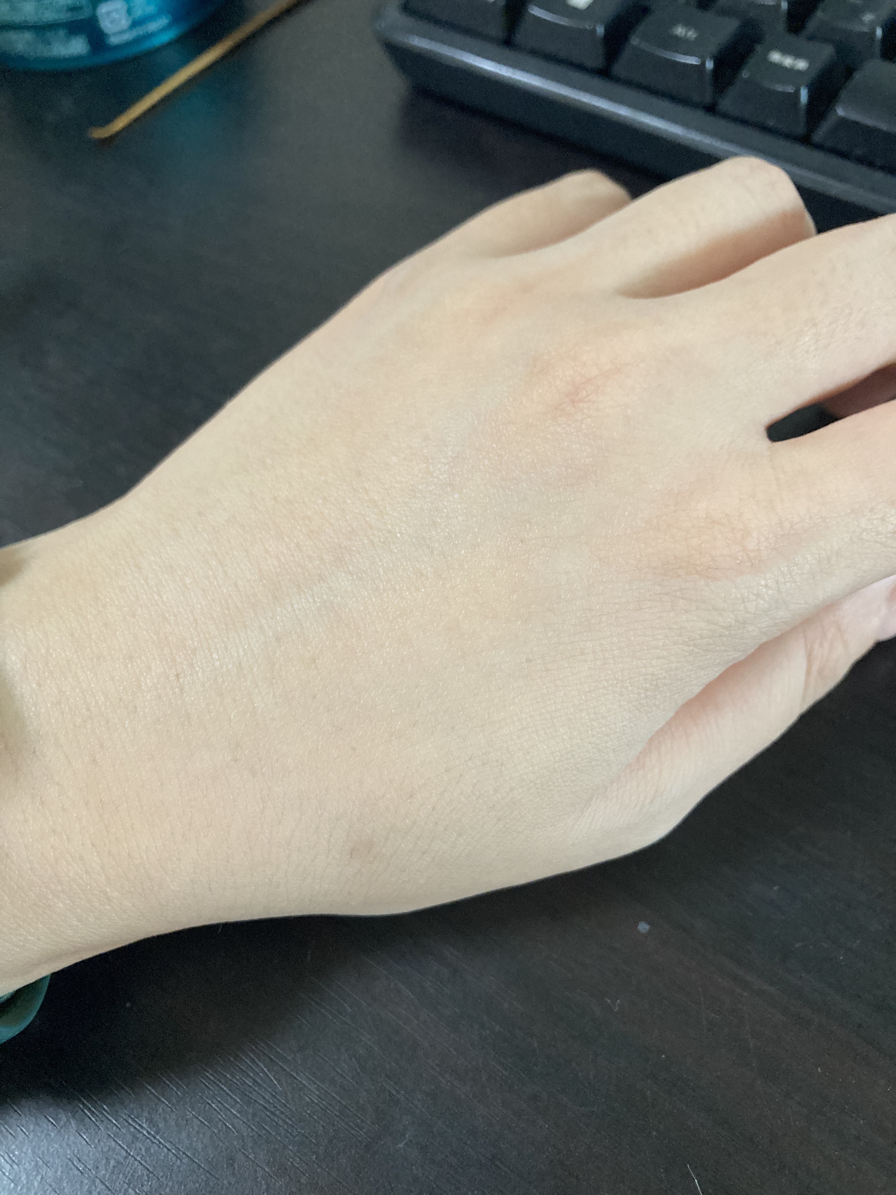 プリマヴィスタ デイトリートメントバーム 〈ローラータイプ〉 スターターセット(レフィル10g+専用コンパクトケース+専用クッションローラー) オークル03/プリマヴィスタ/その他ファンデーションを使ったクチコミ（1枚目）