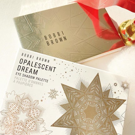 オパールセント ドリーム アイシャドウ パレット/BOBBI BROWN/アイシャドウパレットを使ったクチコミ(1枚目)