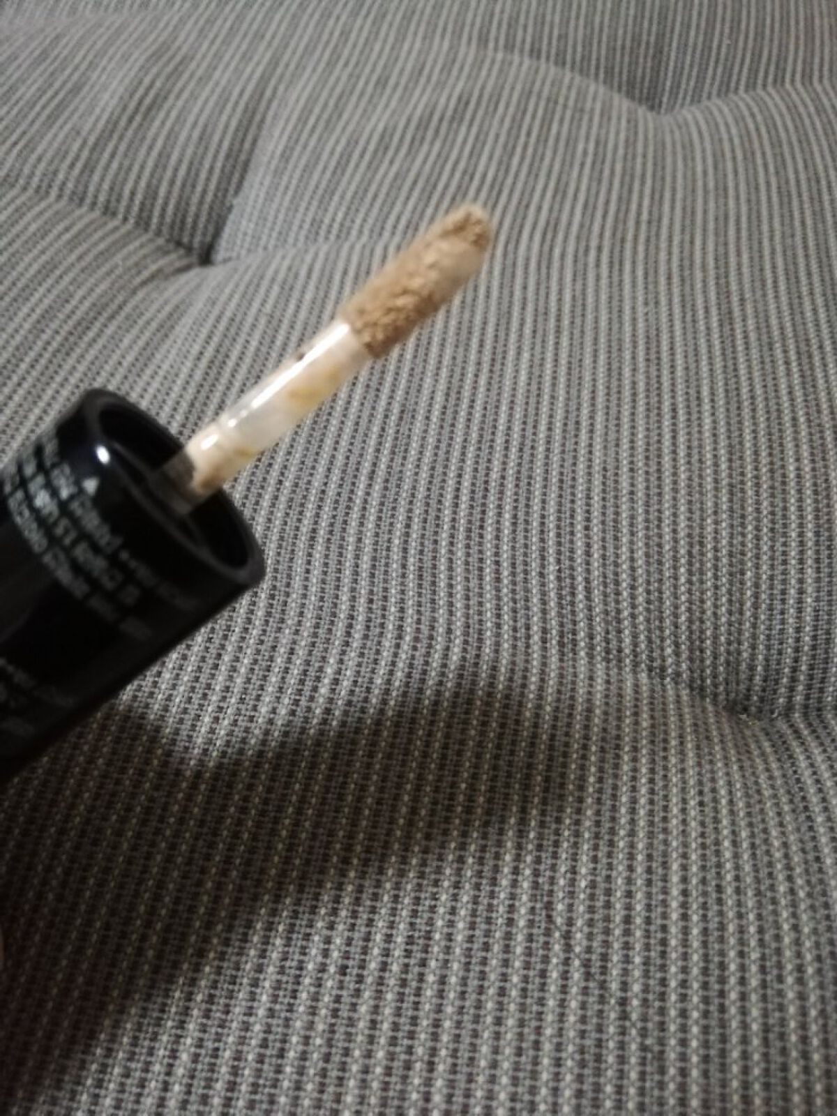 カバーパーフェクション アイディールコンシーラー デュオ 1.5ナチュラルベージュ/the SAEM/スティックコンシーラーを使ったクチコミ（3枚目）