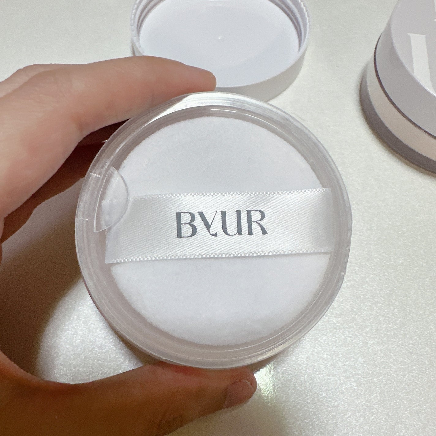 セラムフィット ルースフェイスパウダー/ByUR/ルースパウダーを使ったクチコミ(3枚目)