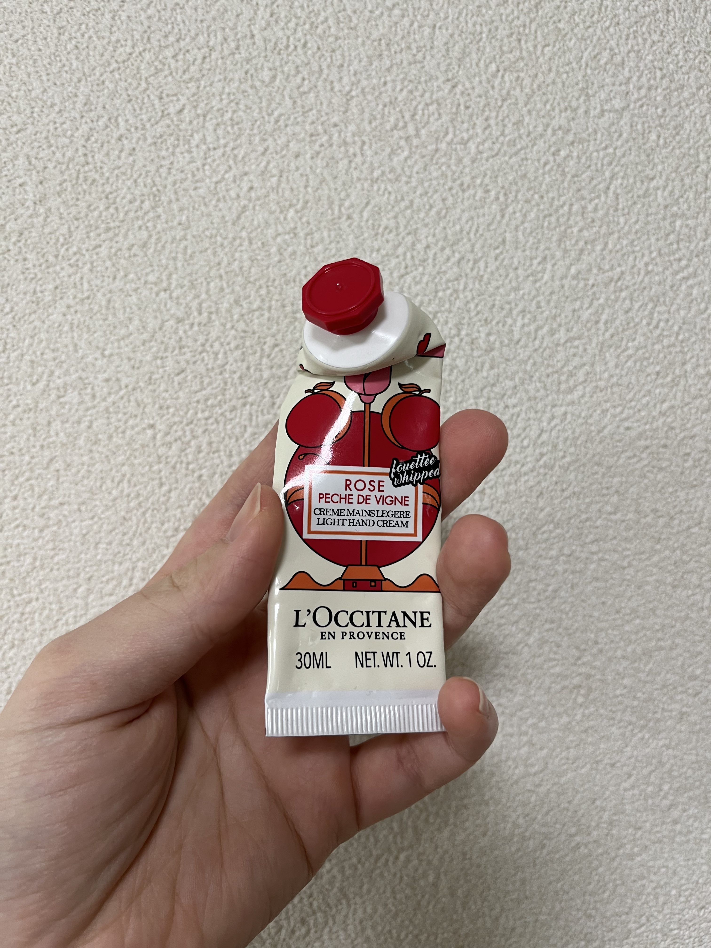 ローズヴァインピーチ ハンドクリーム/L'OCCITANE/ハンドクリームを使ったクチコミ（1枚目）