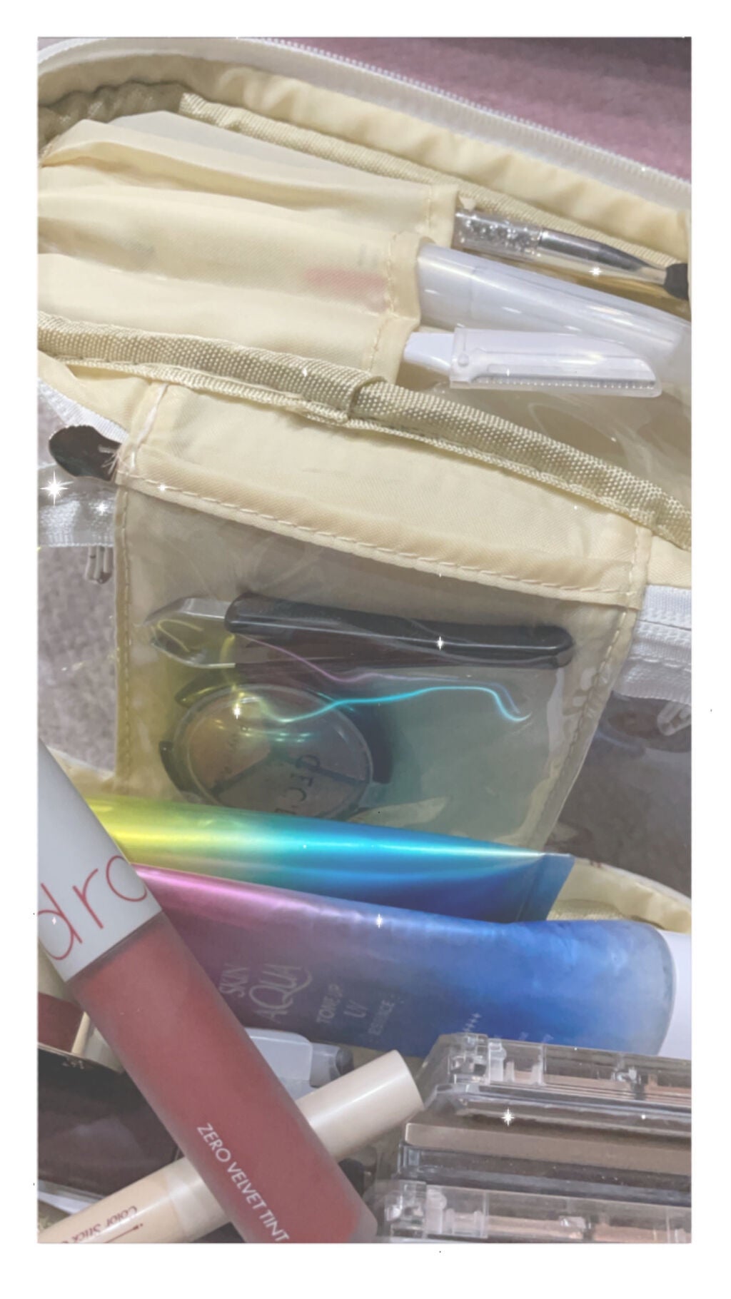 ブロッコリー on LIPS 「しまむらのメイクポーチ蓋の部分にブラシを入れる収納と小さめなが..」(2枚目)