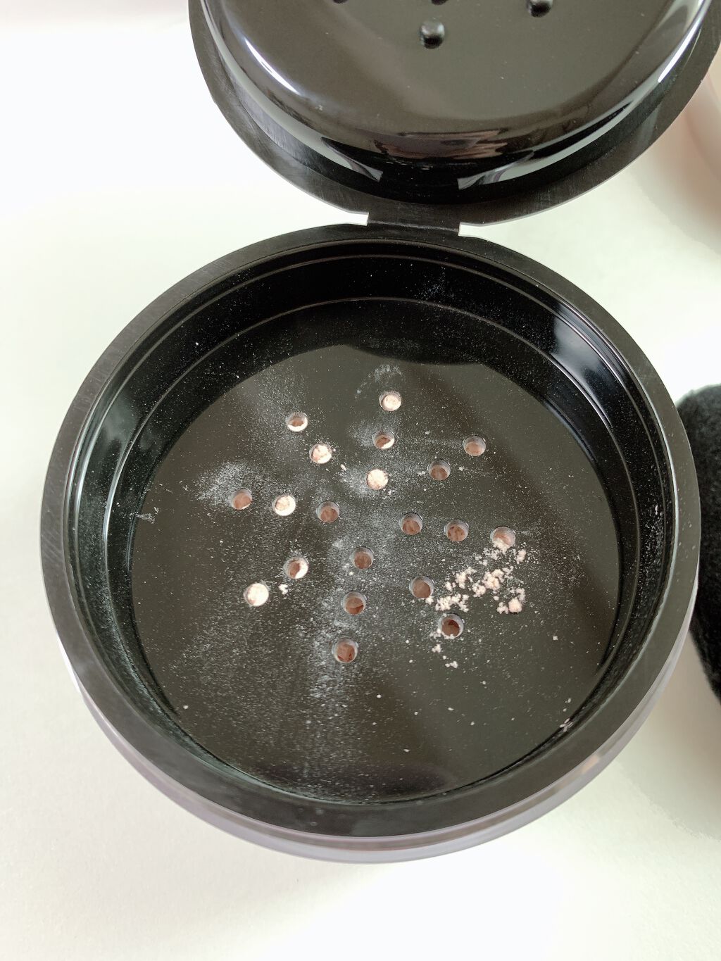 ウルトラ HD セッティングパウダー/MAKE UP FOR EVER/ルースパウダーを使ったクチコミ(3枚目)