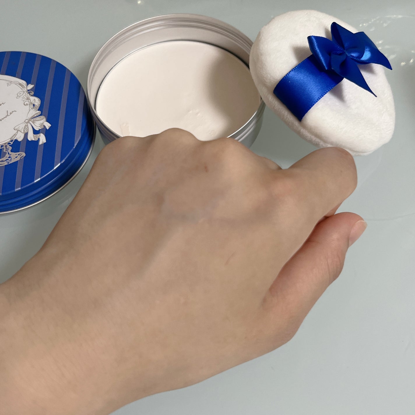 すっぴん ホワイトニングパウダーA/クラブ/プレストパウダーを使ったクチコミ(4枚目)