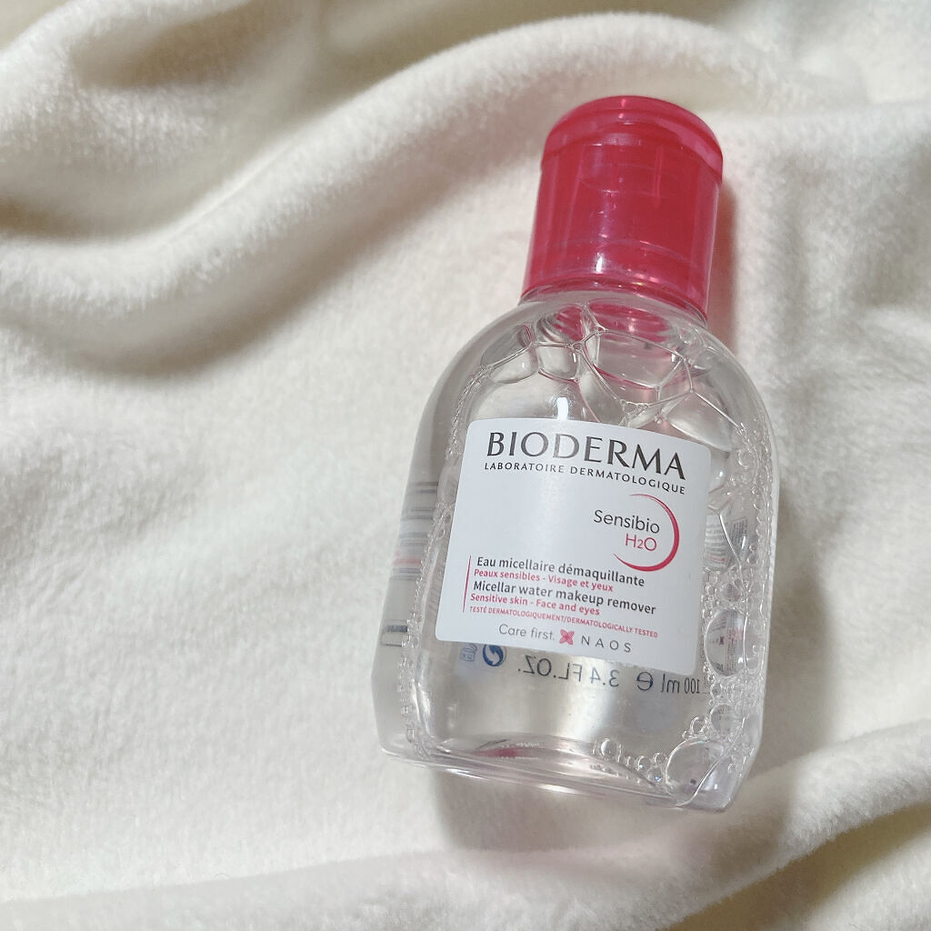 ビオデルマ
サンシビオ エイチツーオー D100ml

ルックファンタスティックで
送料を無料にするために購入💕

世界中で1秒に1本売れている
大人気のビオデルマサンビシオ

薄めのメイクは落ちにくいけど
ガッツリメイクの日はあんまりか