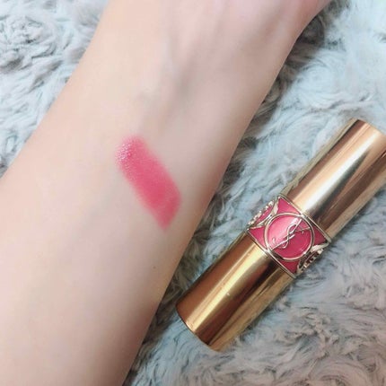 ルージュ ヴォリュプテ シャイン/YVES SAINT LAURENT BEAUTE/口紅を使ったクチコミ(3枚目)