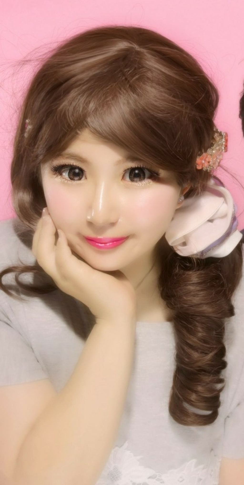 若菜 on LIPS 「こんにちは✨😃❗️昨日まで、miSakiとしてリップスやってい..」(1枚目)