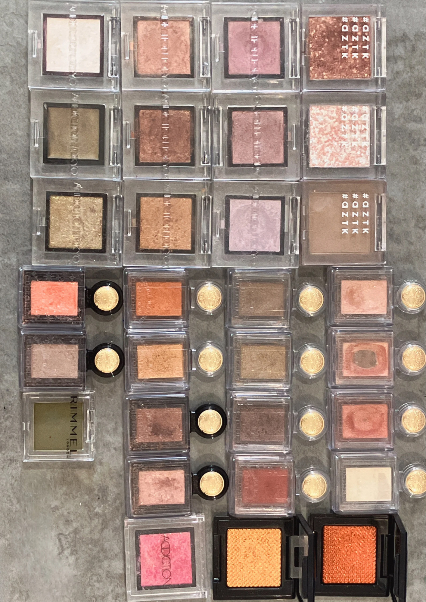 パーフェクトマルチアイズ/キャンメイク/アイシャドウパレットを使ったクチコミ（2枚目）