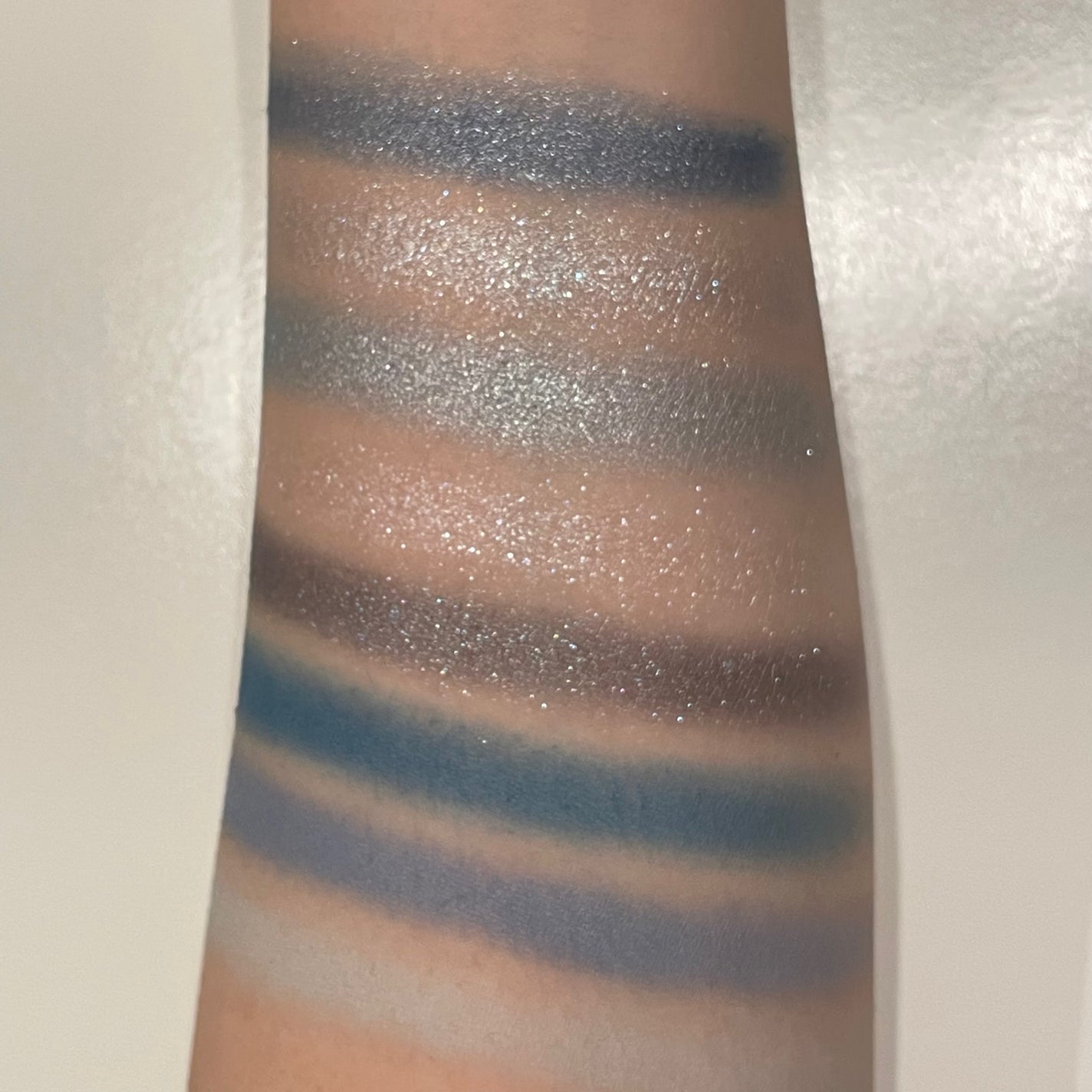 ソフトブラーリングアイパレット/wakemake/アイシャドウパレットを使ったクチコミ(6枚目)