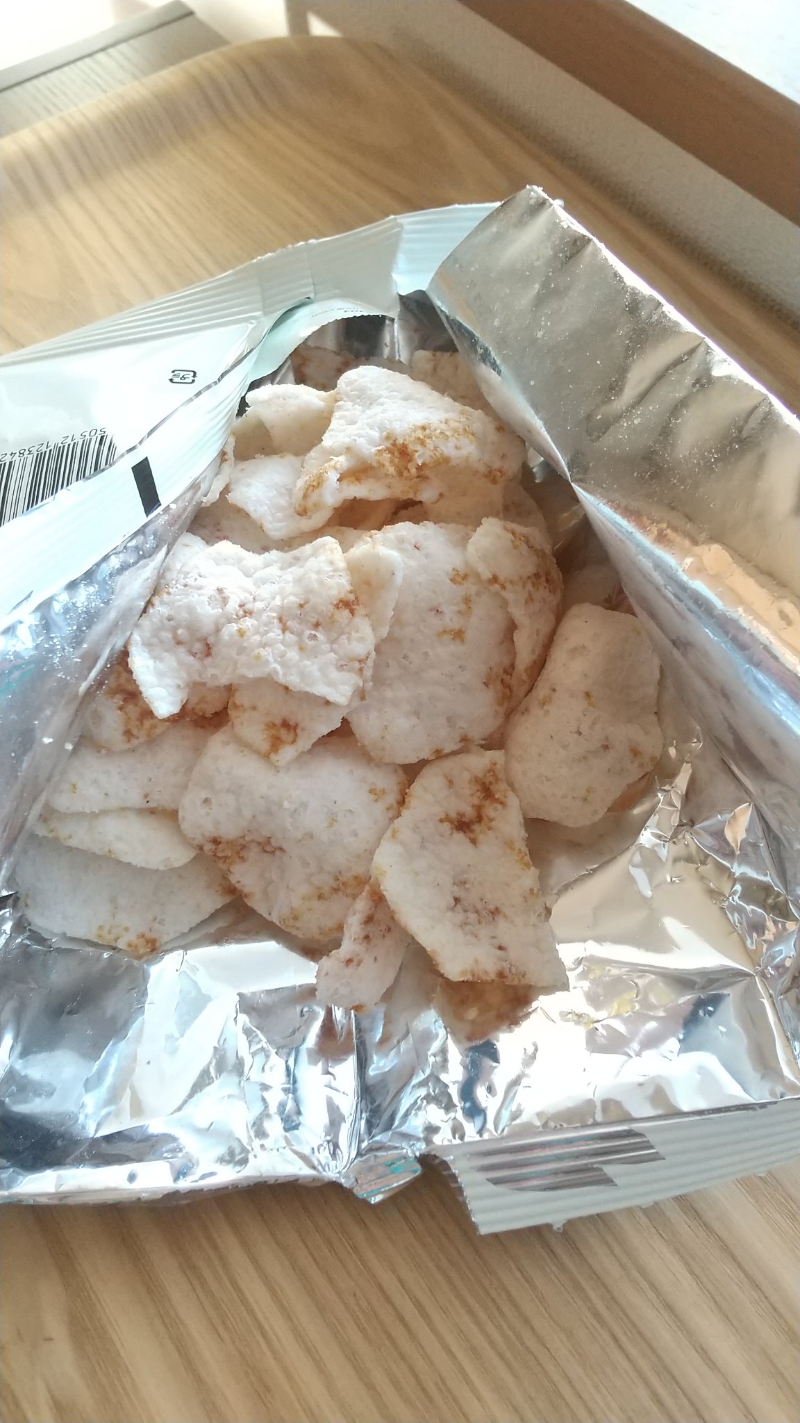 国産米でつくったスナック　海老醤油味/無印良品/食品を使ったクチコミ（2枚目）