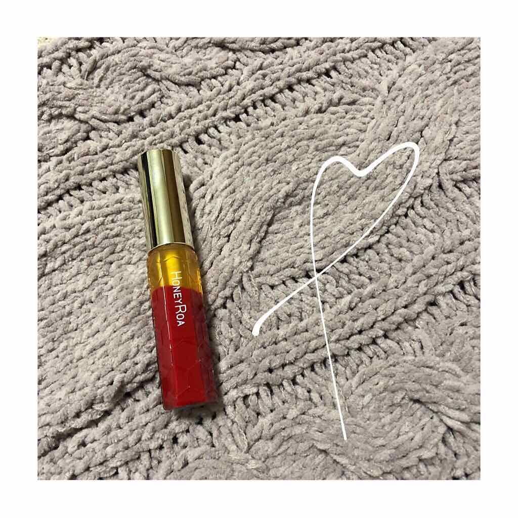 ハニーラスター r/ROAlív/リップグロスを使ったクチコミ(1枚目)