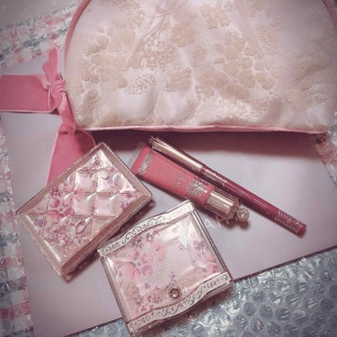 めいか on LIPS 「人生初💓のクリスマスコフレが届きました〜！JILLSTUART..」（1枚目）