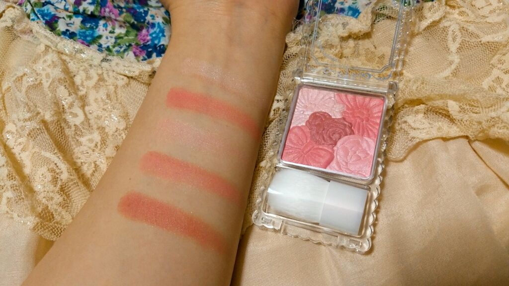 グロウフルールチークス/キャンメイク/パウダーチークを使ったクチコミ（2枚目）