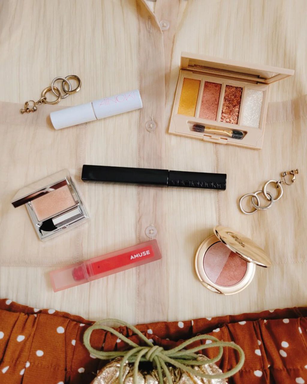 スナイデル シルキー タッチ アイズ 03 Daydream/SNIDEL BEAUTY/アイシャドウパレットを使ったクチコミ（2枚目）