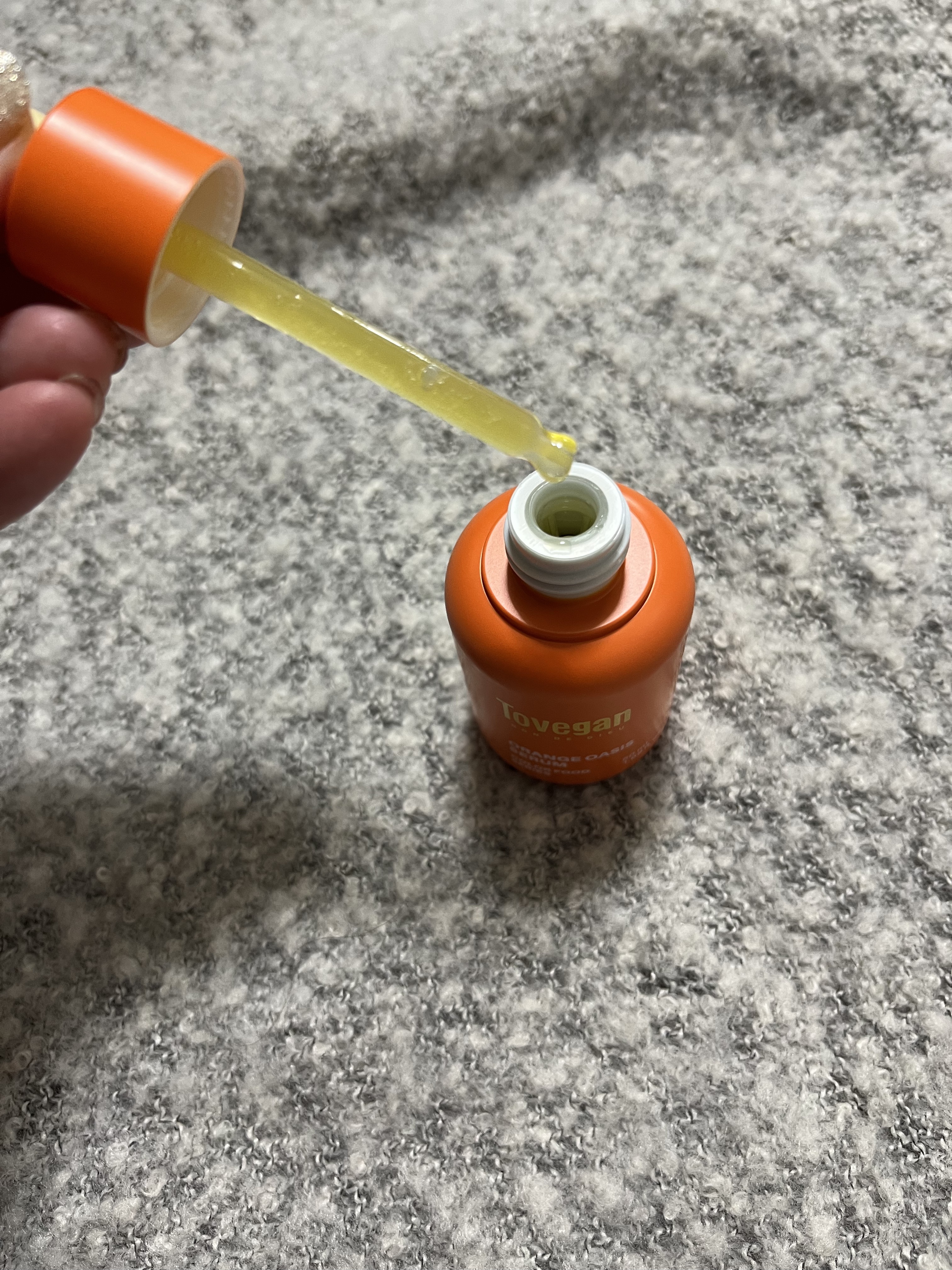 カラーフードシリーズオレンジオアシスセラム/Tovegan/美容液を使ったクチコミ（1枚目）