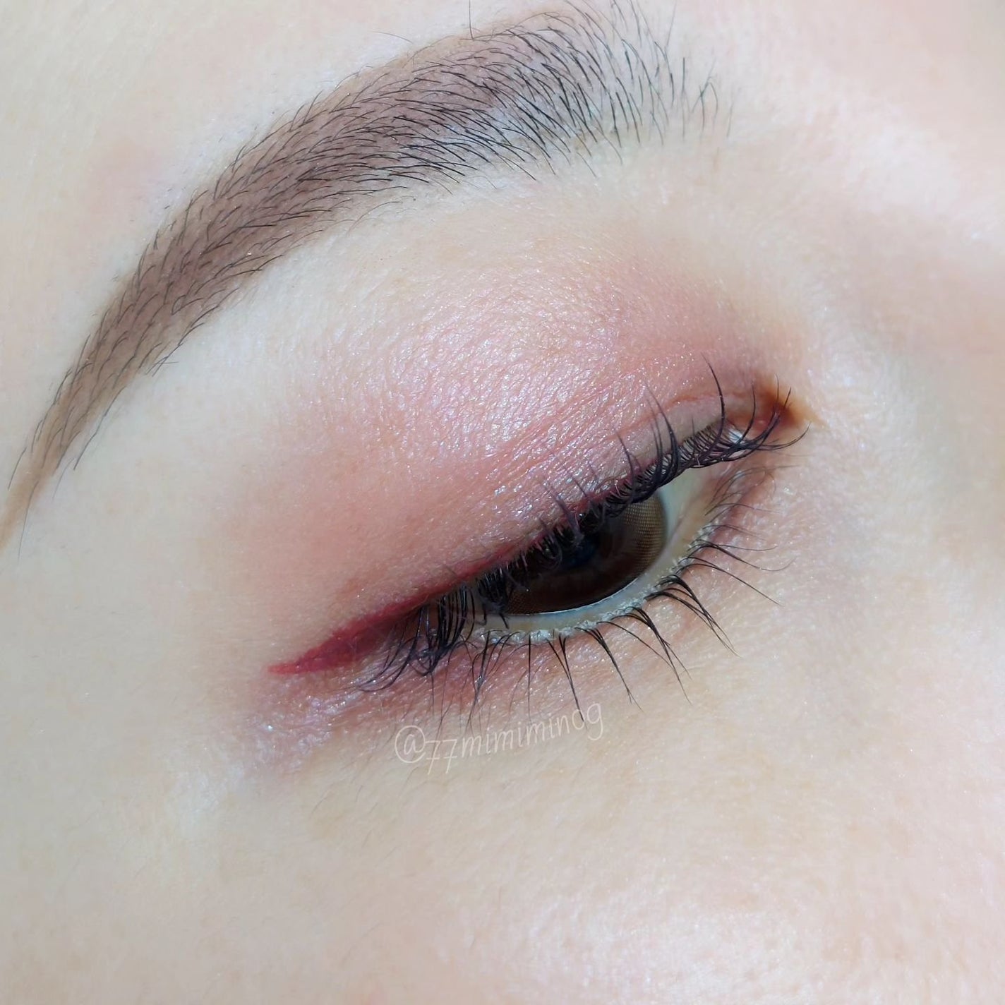 コンスピキュアス アイズ/Amplitude/アイシャドウパレットを使ったクチコミ(4枚目)