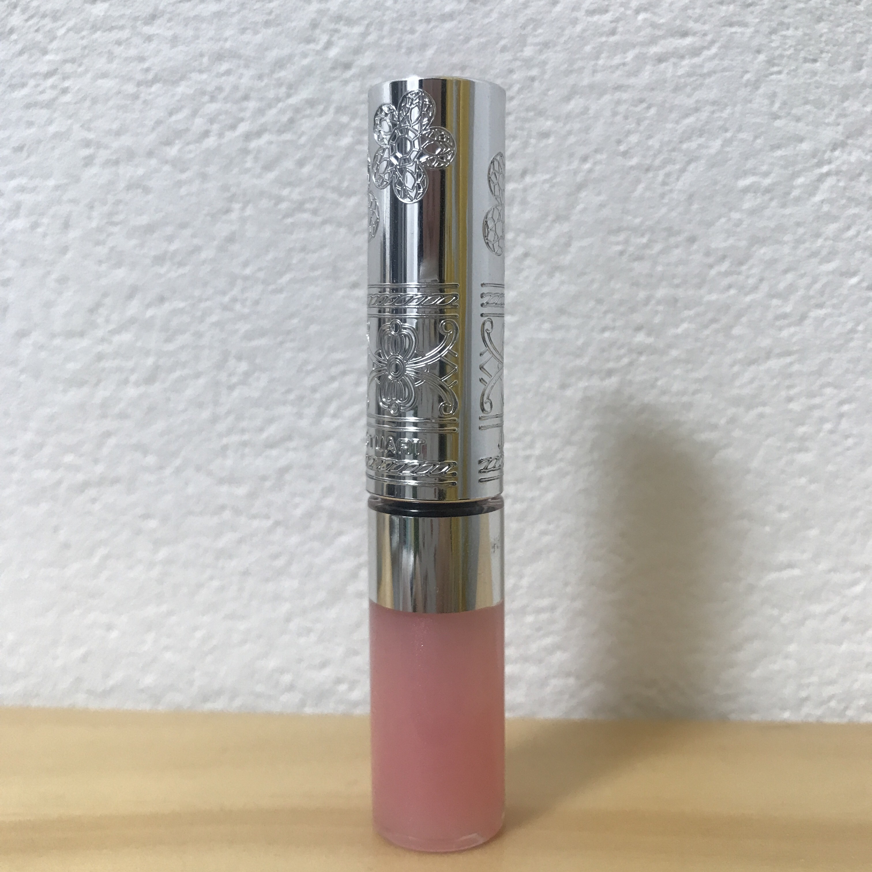 ジルスチュアート　クリスタルブルーム　リップブーケ セラム 02 sweet pea pink/JILL STUART/リッププランパーを使ったクチコミ（1枚目）