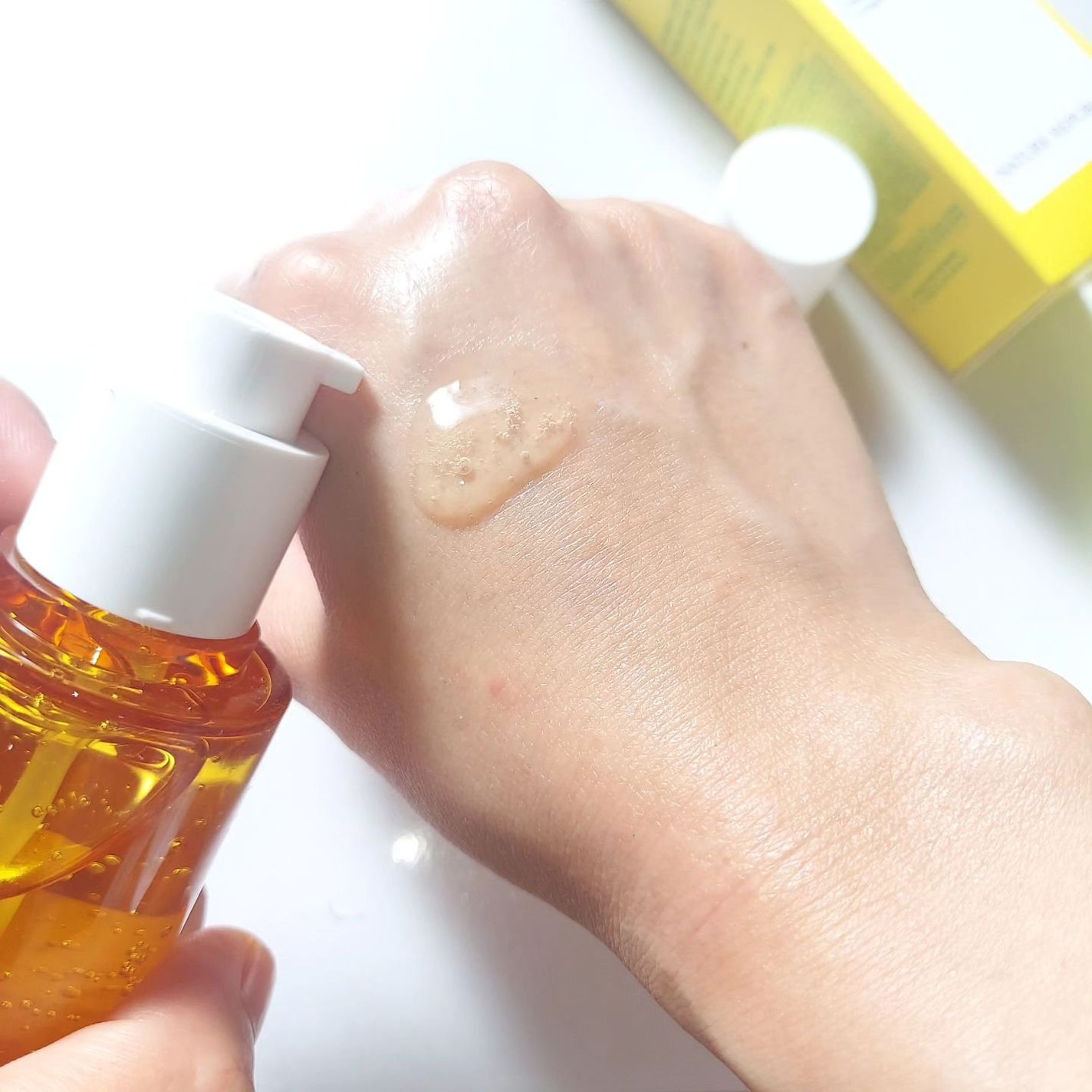 ビタペアC シミケアセラム/ネイチャーリパブリック/美容液を使ったクチコミ(2枚目)