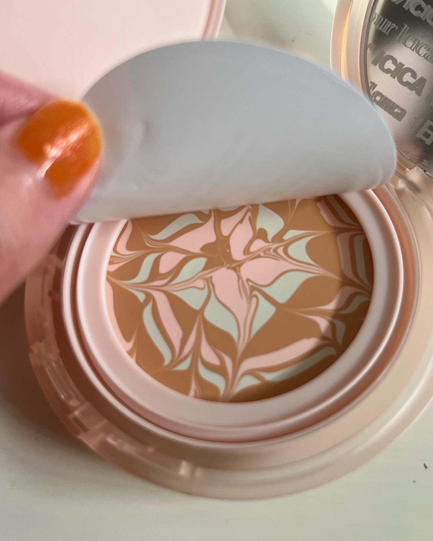 CICA エッセンススキンカバーパクト/VT/パウダーファンデーションを使ったクチコミ（3枚目）