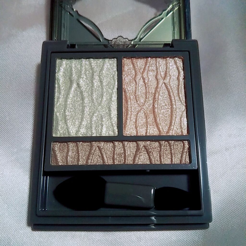 プリズムヴィーナス アイズ BE-1 ニュートラルベージュ系/Visée/アイシャドウパレットを使ったクチコミ（2枚目）