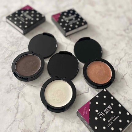 24 ミネラルクリームシャドー/24h cosme/ジェル・クリームアイシャドウを使ったクチコミ(2枚目)