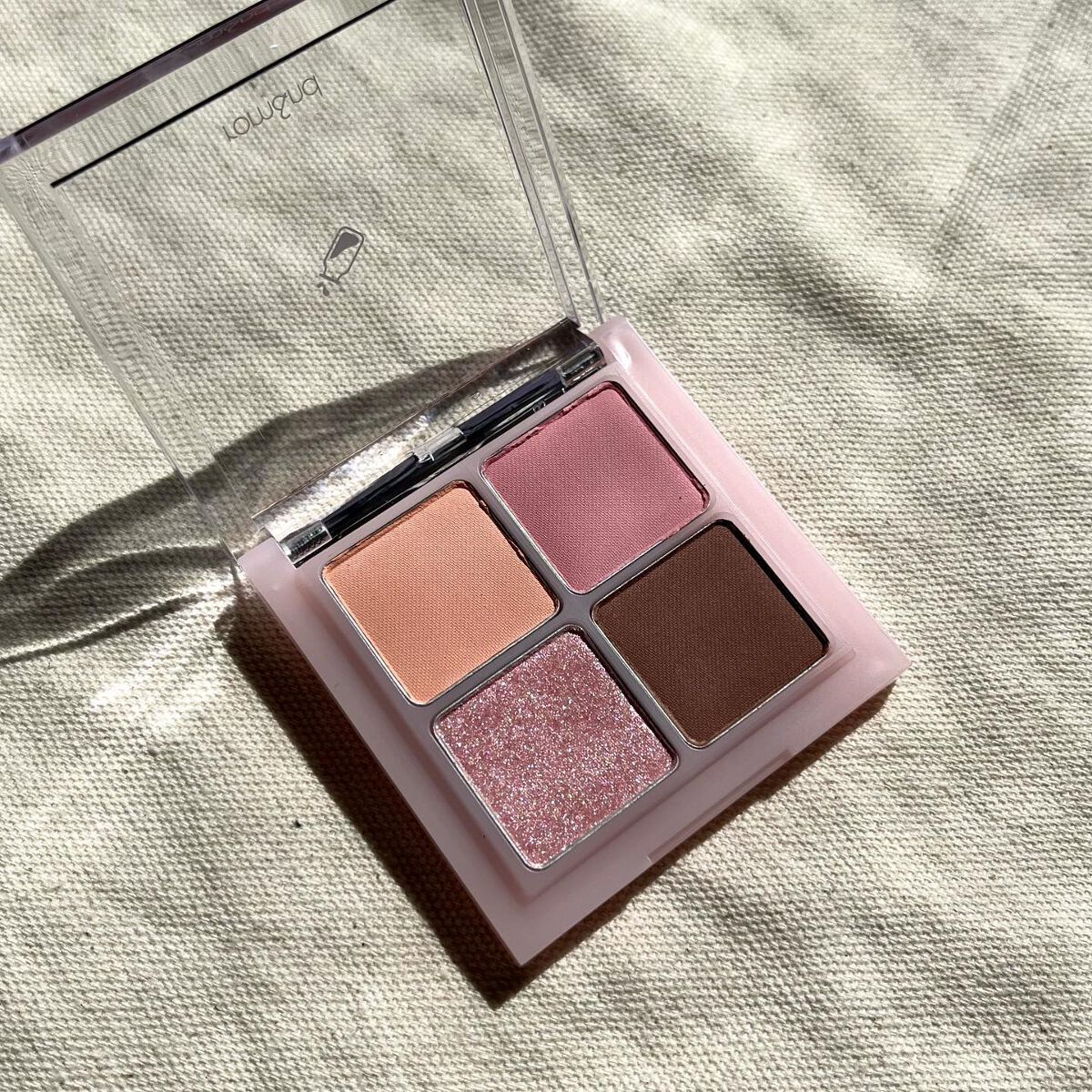 ベターザンアイズ ミルクシリーズ W03 ドライストロベリー/rom&nd/アイシャドウパレットを使ったクチコミ（2枚目）