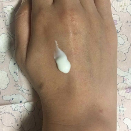 スーパーモイスチャーエッセンス/スキンアクア/日焼け止め・UVケアを使ったクチコミ(2枚目)