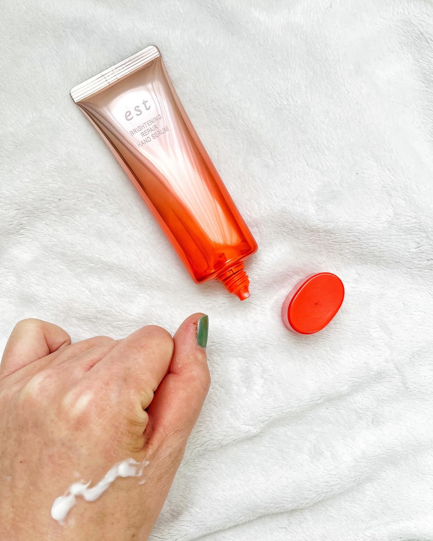 ブライトニング リペア ハンドセラム/est/ハンドクリームを使ったクチコミ(2枚目)
