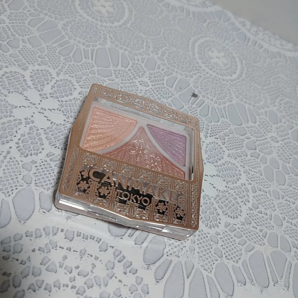 ジューシーピュアアイズ/キャンメイク/アイシャドウパレットを使ったクチコミ（1枚目）