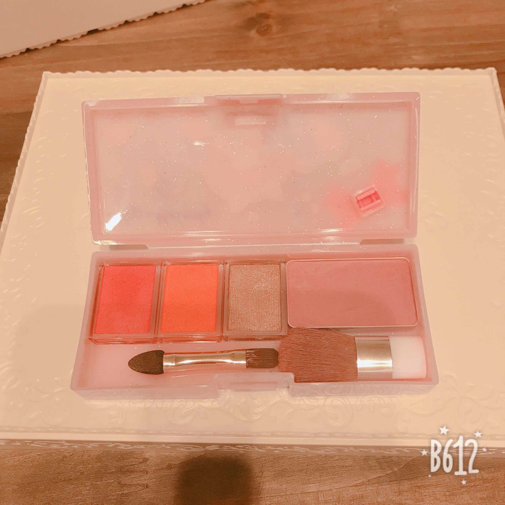 シャドーカスタマイズ/MAJOLICA MAJORCA/単色アイシャドウを使ったクチコミ（3枚目）