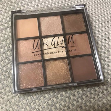 UR GLAM　BLOOMING EYE COLOR PALETTE/U R GLAM/パウダーアイシャドウを使ったクチコミ（1枚目）