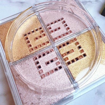 プリズム・リーブル・ハイライター/GIVENCHY/パウダーハイライトを使ったクチコミ(4枚目)