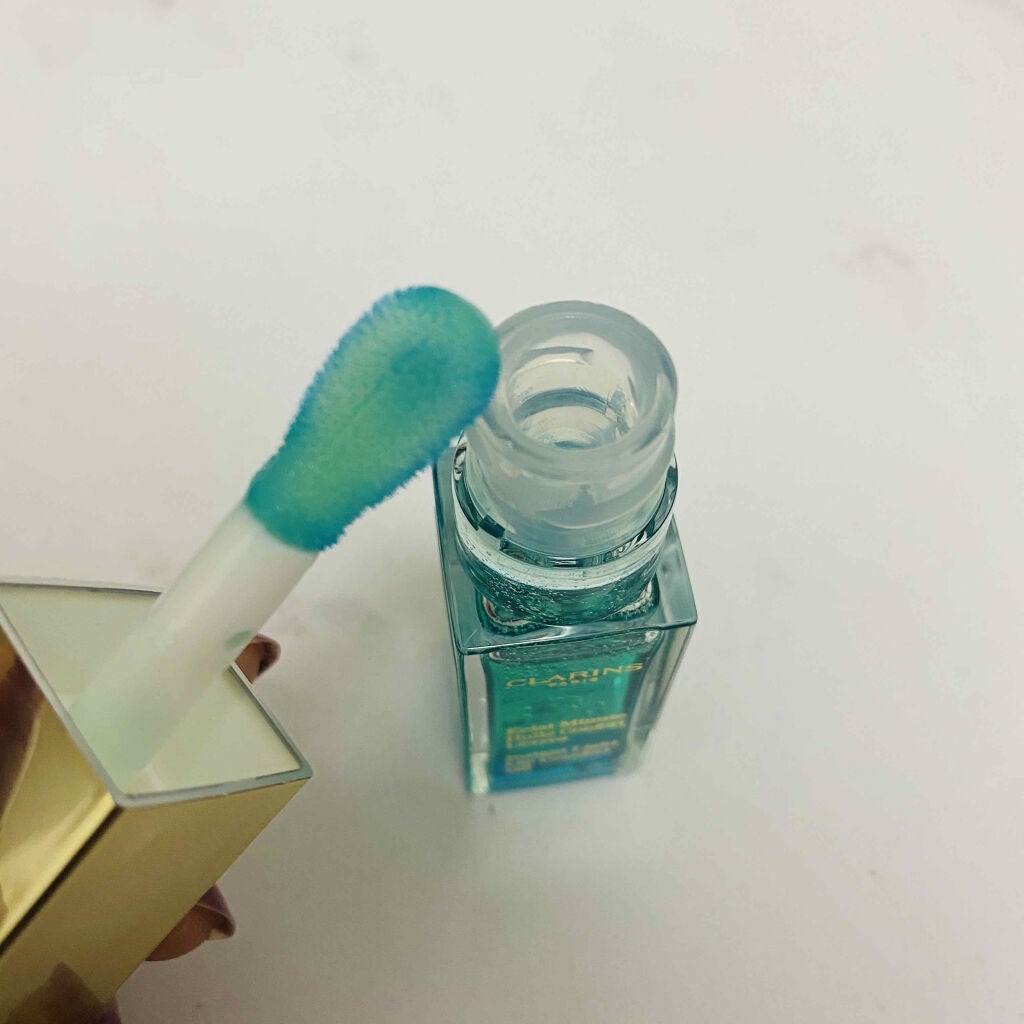 コンフォート リップオイル /CLARINS/リップグロスを使ったクチコミ(2枚目)