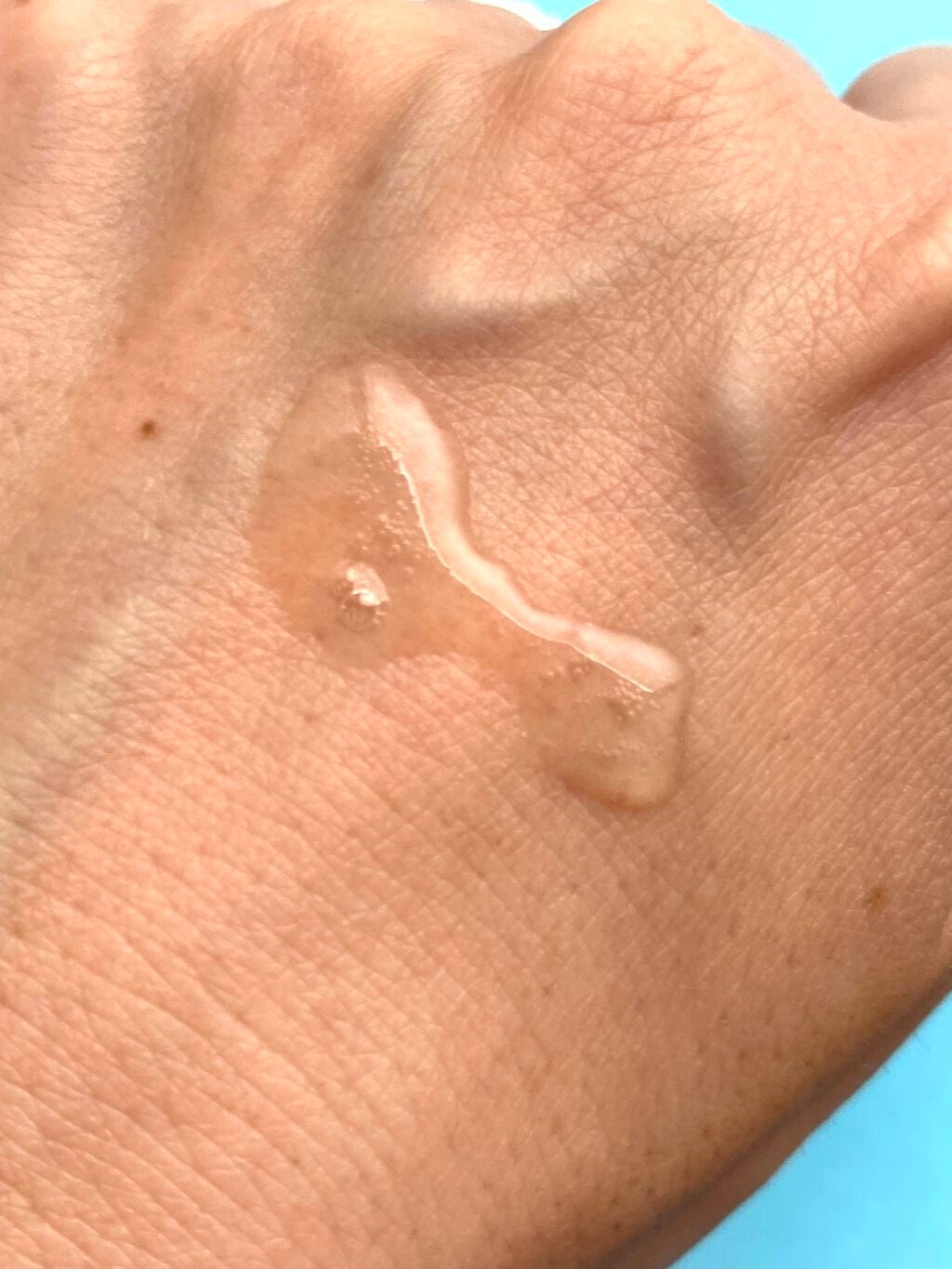 ネス エッセンスストラータ/ness/美容液を使ったクチコミ(2枚目)