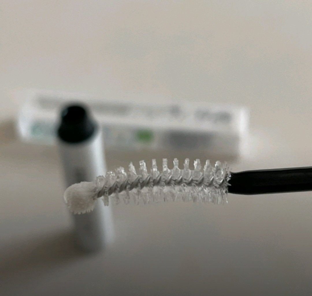 踊る木 on LIPS 「目が痛くないまつげ美容液私のまつげはまだ成長しています。[Qo..」(2枚目)