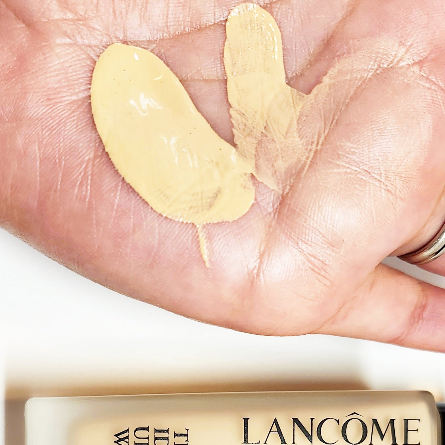 タンイドル ウルトラ ウェア リキッド N/LANCOME/リキッドファンデーションを使ったクチコミ(3枚目)