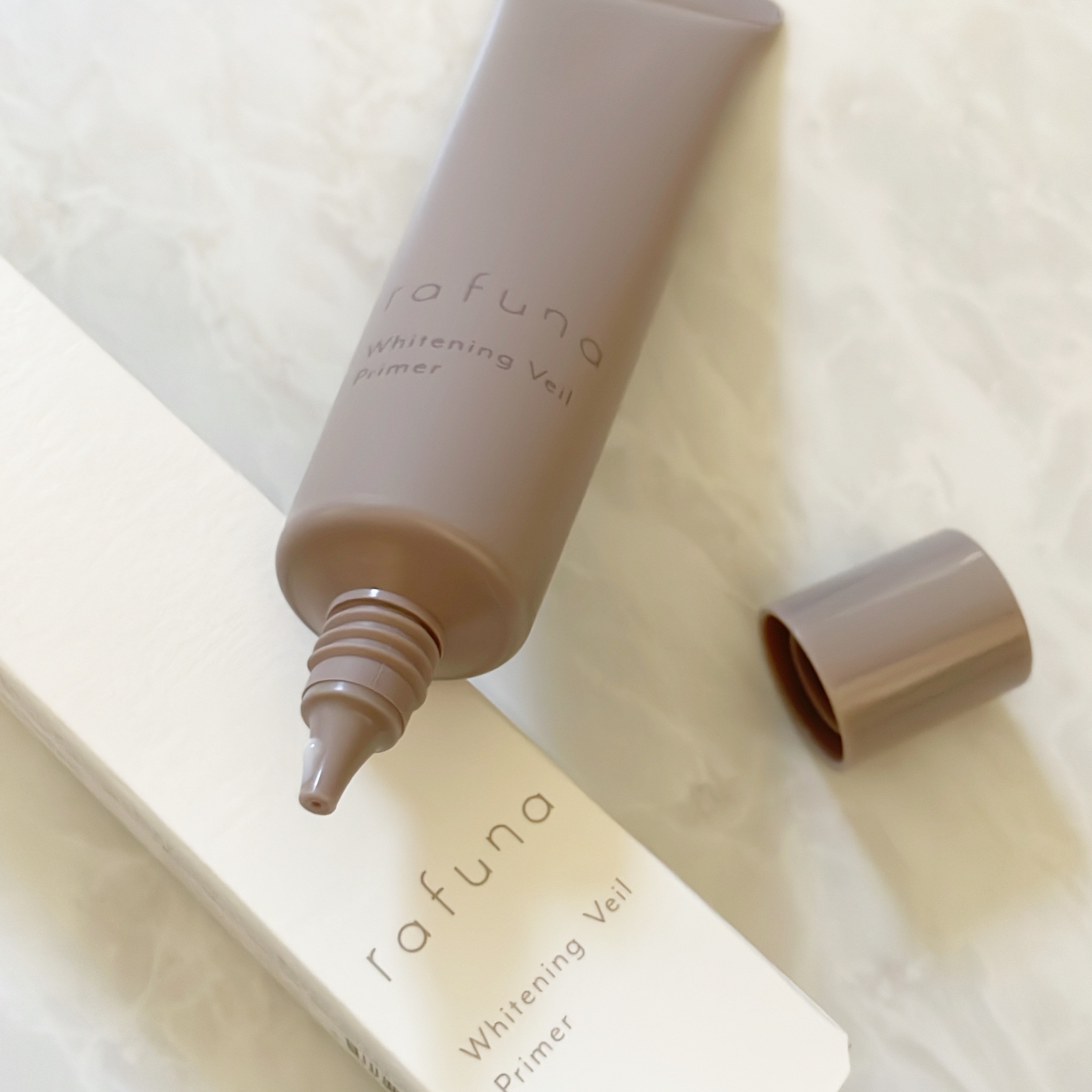 ホワイトニングヴェールプライマー/rafuna/化粧下地を使ったクチコミ（3枚目）