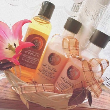 THE BODY SHOP シア リッチケア リペアシャンプーのクチコミ「✨ボディショップ　Rケアリペアシャンプー　リンスSB各1360円✨


はいこちらも高ければい.....」（1枚目）